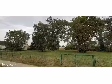 terrain à bâtir de 435 m² à saint-aubin-de-medoc (33)