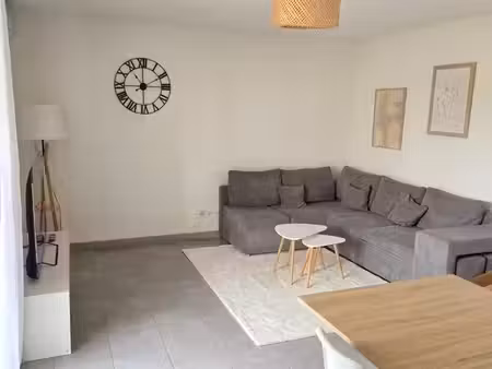 location t3 meublé - ramassiers- balcon & 2 parkings