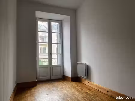 appartement t4