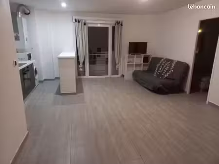 bel appartement t3 + garage dans petite résidence