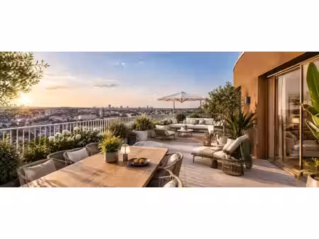 4 pieces avec terrasse