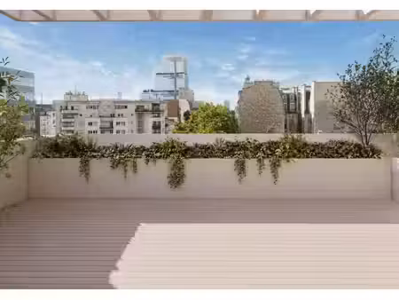 5 pieces lumineux avec terrasse