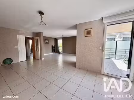 appartement 4 pièces 136 m²