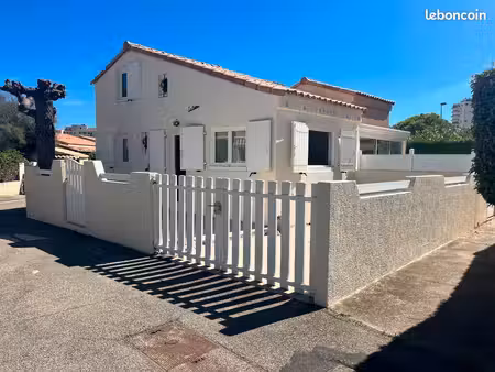 maison individuelle 150 mètres de la plage