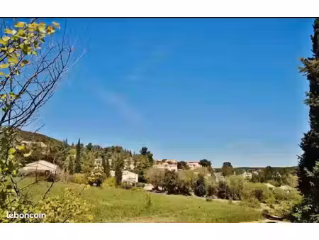 vailhauquès 34570 - terrain viabilisé 400 m2