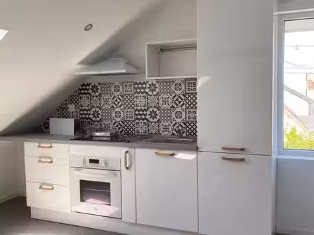 immeuble de rapport - 10% de rentabilité - 5 appartements et 1 local commercial