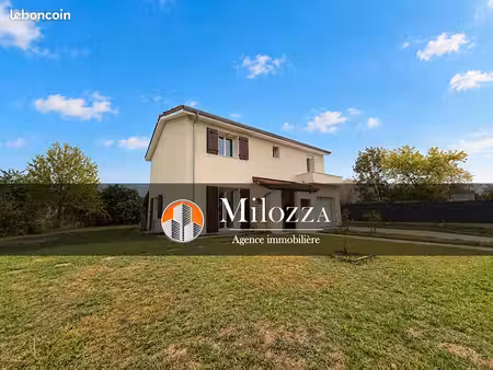 maison 5 pièces 118 m²