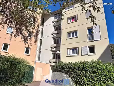 appartement 2 pièces 55 m²