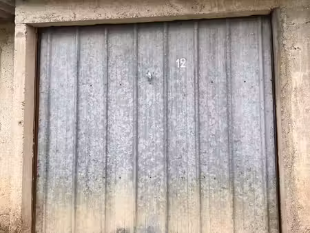 garage avec porte à double sécurité  quartier beaulieu
