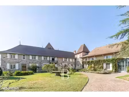 chateau 14 pièces 470 m²