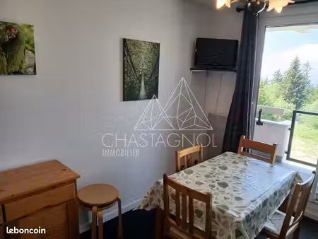 studio 1 pièce 22 m²
