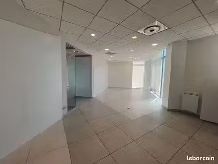 local commercial 265 m² salaise sur sanne