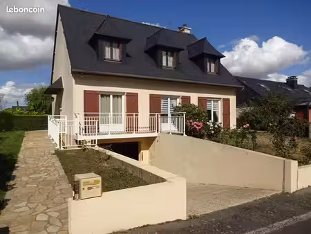 maison 7 pièces 147 m²