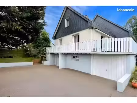 maison 6 pièces 145 m²