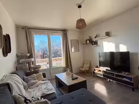 appartement t3 53m²