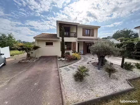 maison 5 pièces 120 m²