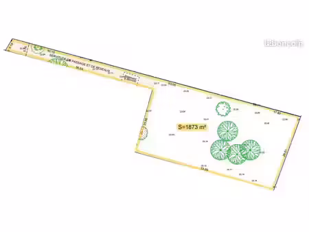 terrain constructible 1873m²