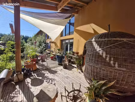 maison 10 pièces 300 m²