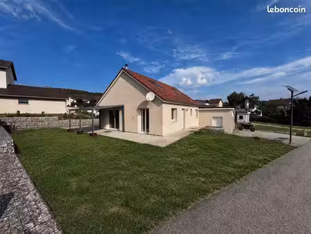 maison individuelle 6 pièces 112m² avec garage de 40m²