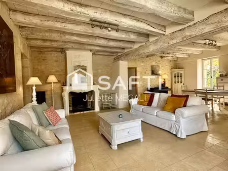 maison 7 pièces 270 m²