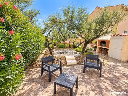 propriété 4 pièces 103 m²