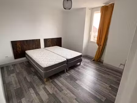 appartement t2  55m2 refait a neuf