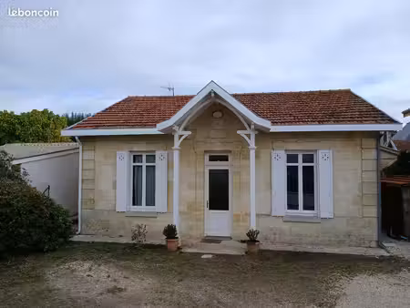 maison de charme en pierre – 4 chambres – centre beautiran