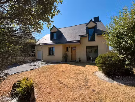 maison 7 pièces 140 m²