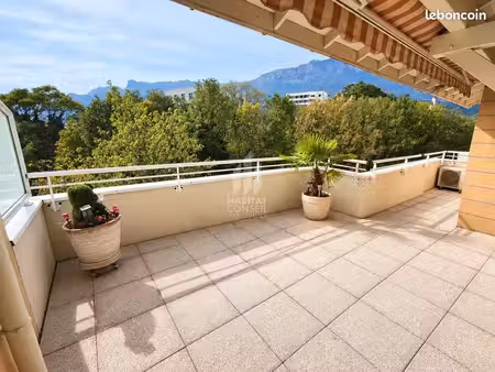 appartement 4 pièces 103 m²