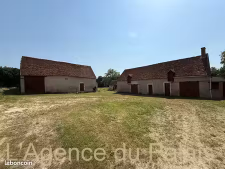 propriété 8 pièces 344 m²