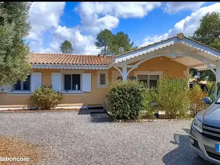 maison 4 pièces  99m2  sur un terrain de 1700m2 a lugos