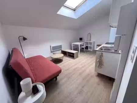 location appartement t1 meublé à segre (49500) : à louer t1 meublé / 23m² segre