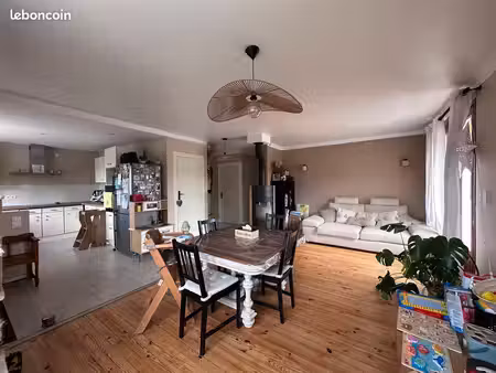 maison rénovée 72 m² avec jardin de 550 m²  balcon et grand garage – lorette