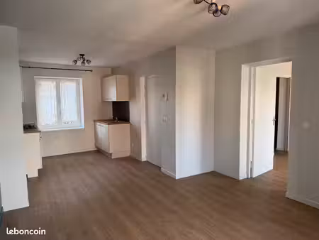 location appartement 2 pièces centre ville 47 m²