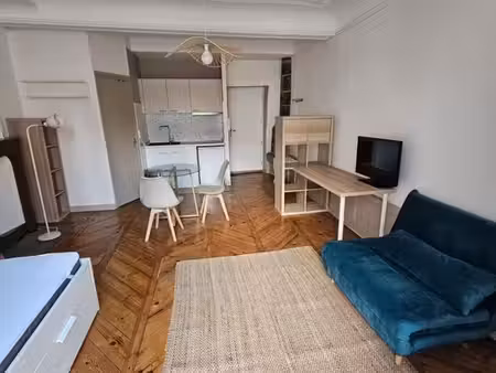 studio meublé centre ville du puy en velay