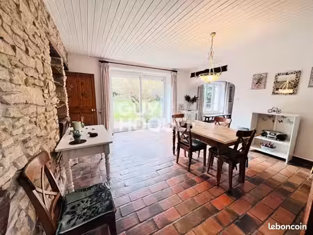 longère 10 pièces 215 m²