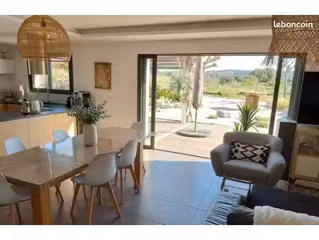 villa lumineuse vue nature
