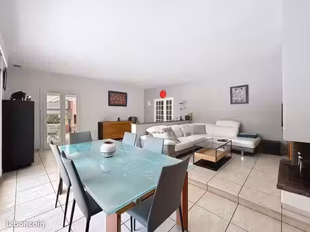 villa 103m² t4 sur 408m² de parcelle