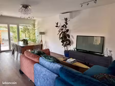maison 6 pièces 160 m²