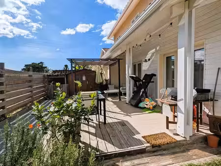 maison lumineuse de 89 m² avec jardin  garage et 3 chambres