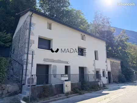 maison de ville 6 pièces 195 m²