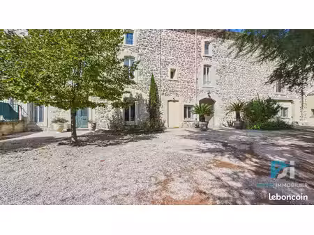propriété 14 pièces 460 m²