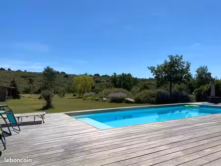 assas villa 5 pièces avec piscine  grand jardin  véranda et garage