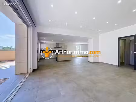 maison 5 pièces 157 m²