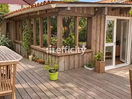 maison 6 pièces 248 m²