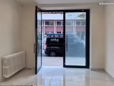 à louer – local commercial entièrement rénové – 35 m²