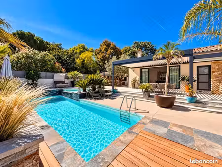 maison 5 pièces 150 m²