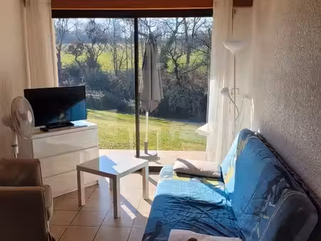 t2 meublé 35m2 terrase