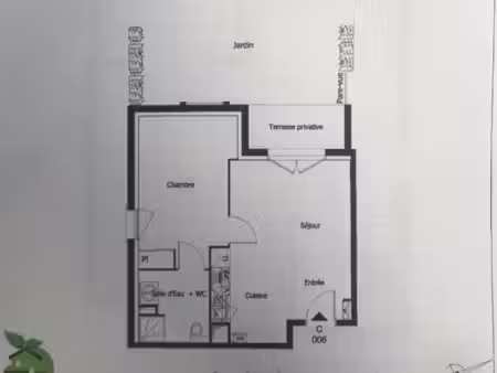appartement t2 + jardin à louer au teich à l'année