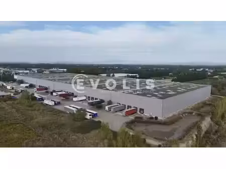 location entrepôt 37059m²